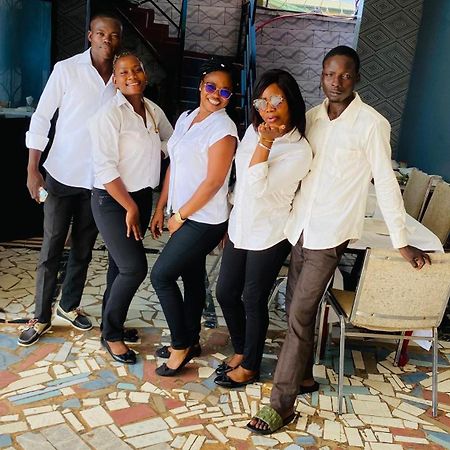 Residence P P M Odza Yaoundé Zewnętrze zdjęcie